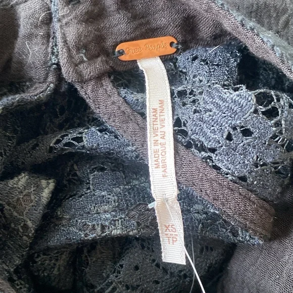 NWT Free People XS Tell Tale Lace Tunic - Picture 3 of 14